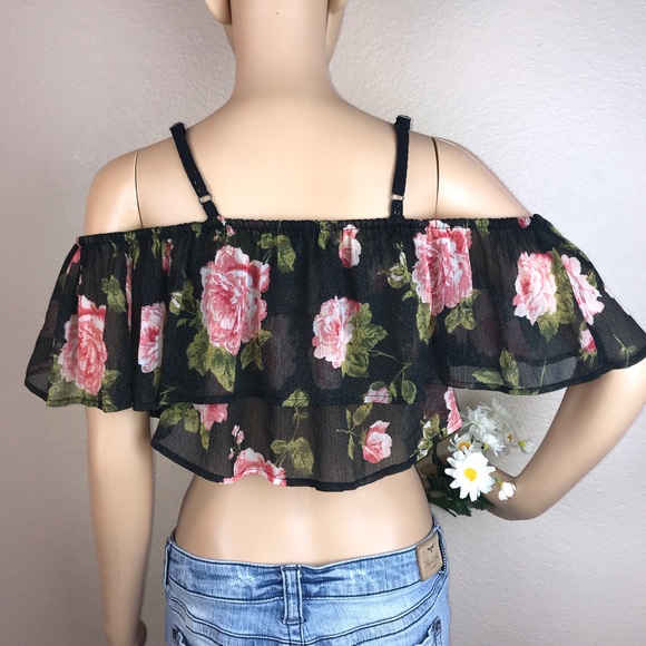 UO Kimchi Blue Black Floral Rose Leaf Crop Cold Shoulder Blouse Top - Picture 5 of 10